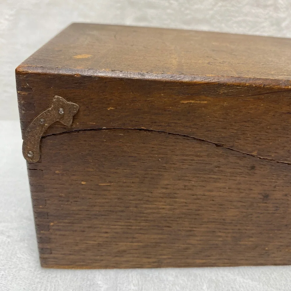 VTG Weis Oak Wooden Recipe‎ Card Catalog Box Dovetail Assembly Made in USA